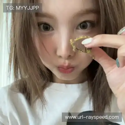 上官磊菁